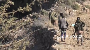 تأمين بيت وافي ومواقع في جبل حبشي محافظة تعز (6)