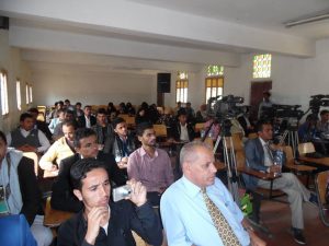 الجبهةُ الثقافيةُ لمواجهة العُـدْوَان تُقيمُ ندوةً فكريةً بعنوان كيدهم في تضليل بجامعة صنعاء1