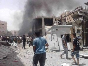 القصف السعودي لحي سكني بشارع الخمسين صنعاء (17)