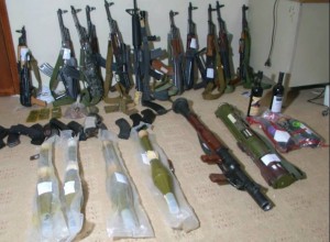 ضبط اسلحة صنعاء (2)