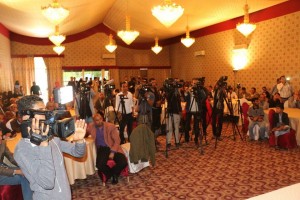 مؤتمر صحفي وزارة الصحة (2)