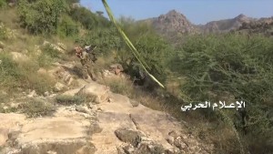 تدمير آليات ودبابات واقتحام مواقع عسكرية سعودية-جيزان (25)