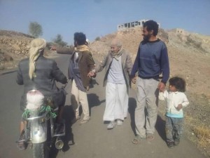 جريمة العدوان باستهداف منزل مواطن في قرية الملحاء-الحدا-ذمار (1)