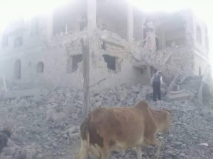 جريمة العدوان باستهداف منزل مواطن في قرية الملحاء-الحدا-ذمار (11)