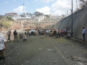 صور اغتيال محافظ عدن5