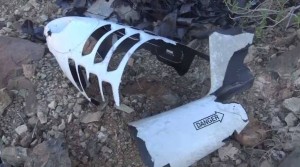 حطام طائرة استطلاع- تعز (6)