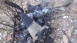 حطام طائرة استطلاع- تعز (9)