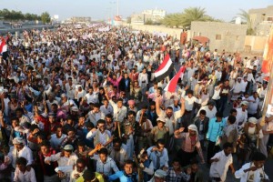 مظاهرة الحديدة رفضاً لتهديد العدوان5